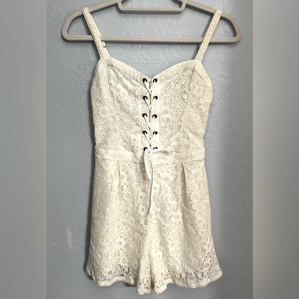 Hollister Romper. Size Medium.